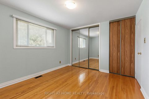 Photo 18 at 12 Candlewood Crescent, York University Heights, Toronto