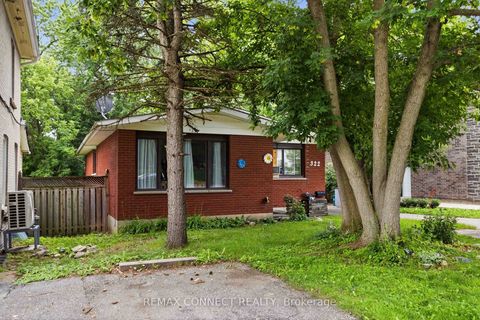 Photo 1 at 322 Andrew Street, Central Newmarket, Newmarket