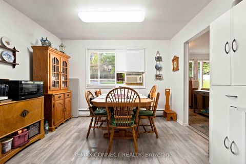 Photo 7 at 322 Andrew Street, Central Newmarket, Newmarket