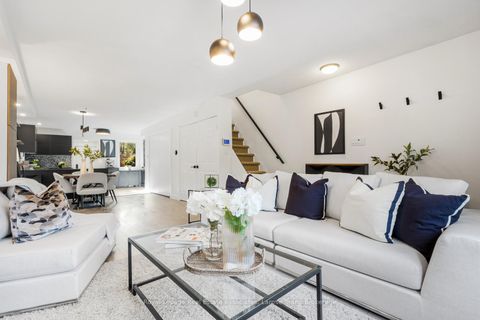 Photo 5 at 28 Thirtieth Street, Long Branch, Toronto