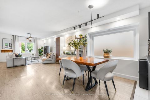 Photo 8 at 28 Thirtieth Street, Long Branch, Toronto