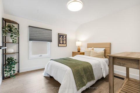 Photo 25 at 28 Thirtieth Street, Long Branch, Toronto