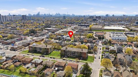 Photo 6 at 1049 Glencairn Avenue, Glen Park, Toronto