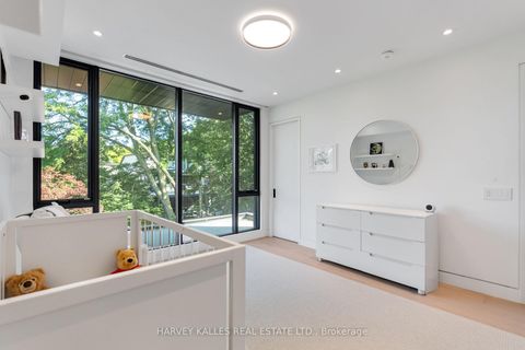 Photo 7 at 40 Thelma Avenue, Forest Hill South, Toronto