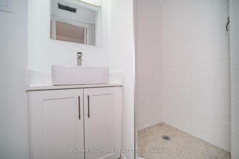 Photo 26 at 54 Charlemont Crescent, Sullivan, Toronto