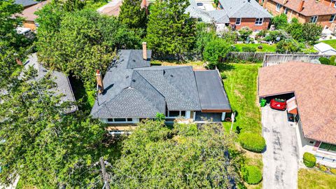 Photo 30 at 54 Charlemont Crescent, Sullivan, Toronto
