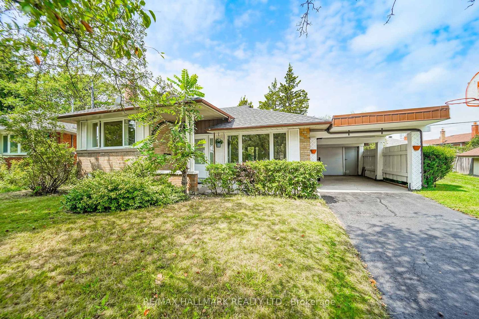 54 Charlemont Crescent, Sullivan, Toronto 