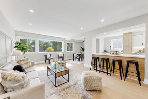 Photo 2 at 143 Silas Hill Drive, Don Valley Village, Toronto