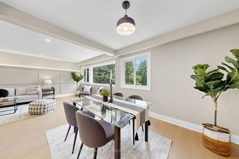 Photo 7 at 143 Silas Hill Drive, Don Valley Village, Toronto