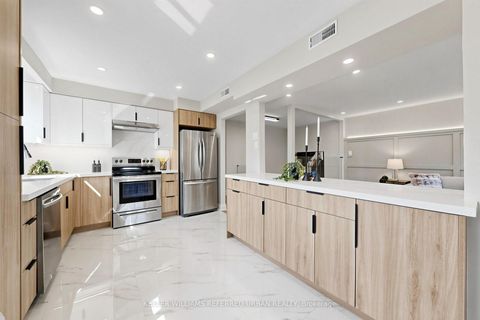 Photo 9 at 143 Silas Hill Drive, Don Valley Village, Toronto