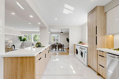 Photo 13 at 143 Silas Hill Drive, Don Valley Village, Toronto