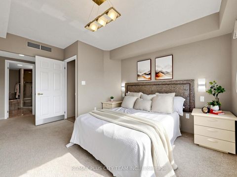 Photo 13 at 701 - 1818 Bayview Avenue, Mount Pleasant East, Toronto