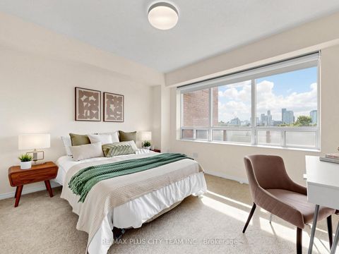 Photo 17 at 701 - 1818 Bayview Avenue, Mount Pleasant East, Toronto