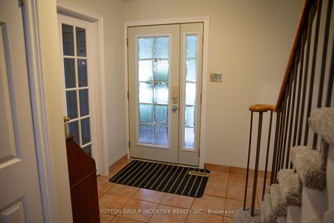 Photo 3 at 160 Walton Drive, Aurora Village, Aurora