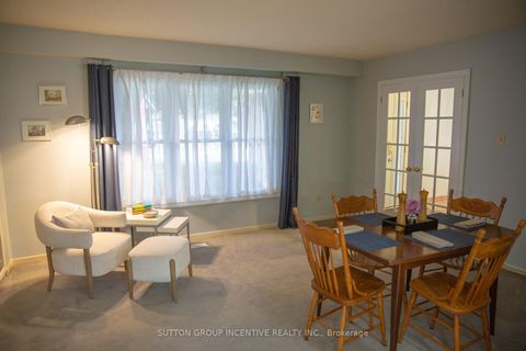 Photo 15 at 160 Walton Drive, Aurora Village, Aurora