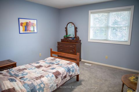 Photo 22 at 160 Walton Drive, Aurora Village, Aurora