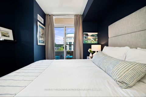 Photo 18 at 808 - 5 Rosehill Avenue, Moore Park, Toronto