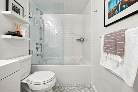 Photo 22 at 808 - 5 Rosehill Avenue, Moore Park, Toronto