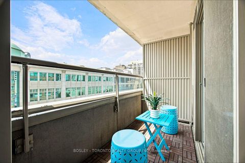 Photo 39 at 808 - 5 Rosehill Avenue, Moore Park, Toronto