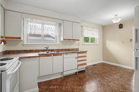Photo 5 at 110 Celestine Drive, Richview, Toronto