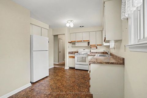 Photo 7 at 110 Celestine Drive, Richview, Toronto