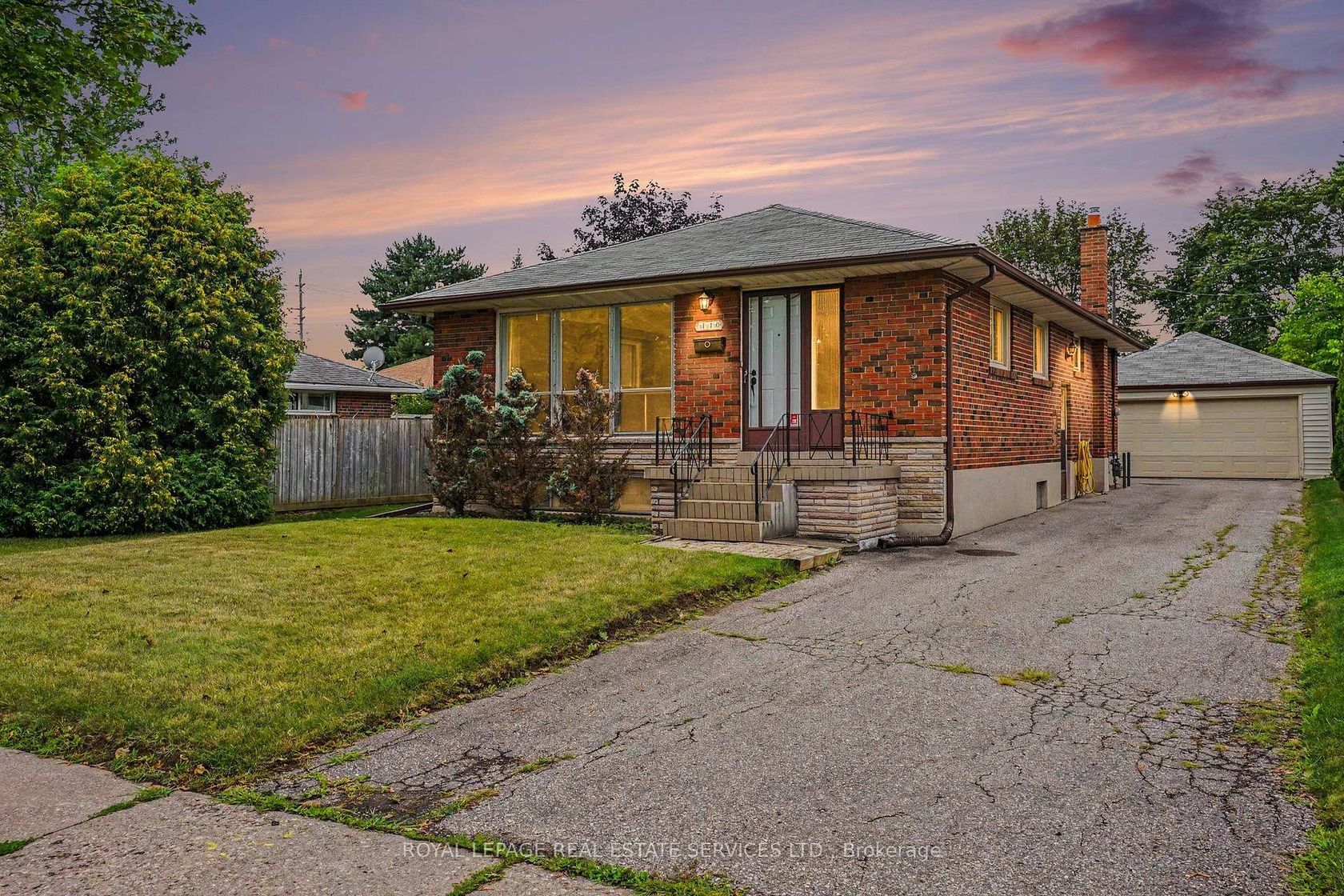 110 Celestine Drive, Richview, Toronto 
