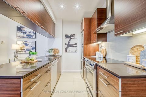 Photo 9 at 801 - 1 Market Street, Waterfront Communities C8, Toronto