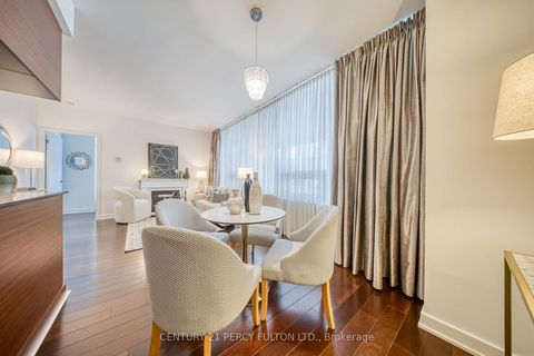 Photo 13 at 801 - 1 Market Street, Waterfront Communities C8, Toronto