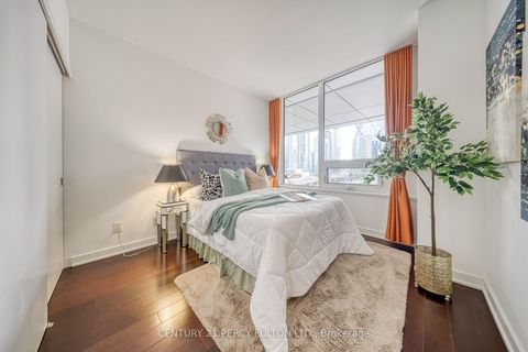 Photo 20 at 801 - 1 Market Street, Waterfront Communities C8, Toronto