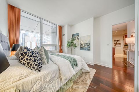 Photo 22 at 801 - 1 Market Street, Waterfront Communities C8, Toronto