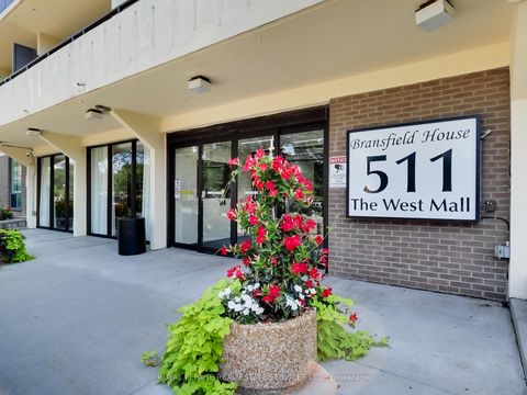 Photo 2 at 702 - 511 The West Mall Road, Etobicoke West Mall, Toronto