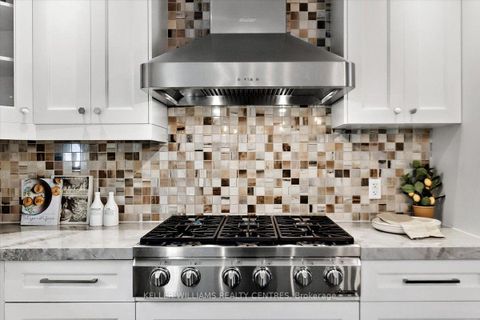 Photo 7 at 26 Crossburn Drive, Don Mills, Toronto