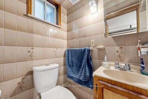 Photo 3 at 198 A Boon Avenue, Davenport, Toronto
