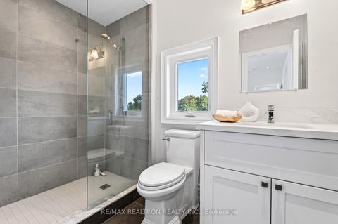 Photo 33 at 212 Sussex Avenue, Harding, Richmond Hill
