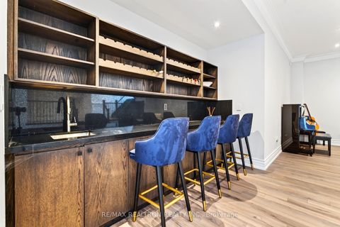 Photo 42 at 212 Sussex Avenue, Harding, Richmond Hill