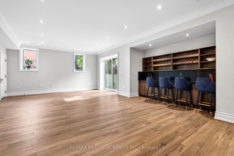 Photo 43 at 212 Sussex Avenue, Harding, Richmond Hill