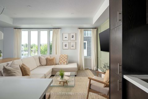 Photo 16 at 35 - 85 Eastwood Park Gardens, Long Branch, Toronto