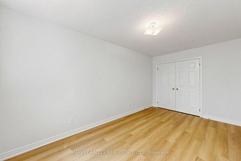 Photo 23 at 15 Woodville Avenue, Broadview North, Toronto