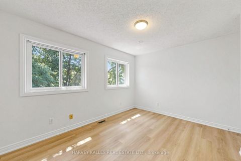 Photo 24 at 15 Woodville Avenue, Broadview North, Toronto