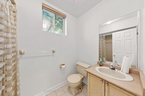Photo 32 at 15 Woodville Avenue, Broadview North, Toronto