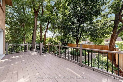 Photo 35 at 15 Woodville Avenue, Broadview North, Toronto