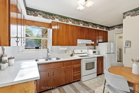 Photo 18 at 1 Bernice Avenue, Queensway, Toronto