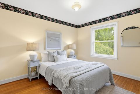 Photo 19 at 1 Bernice Avenue, Queensway, Toronto