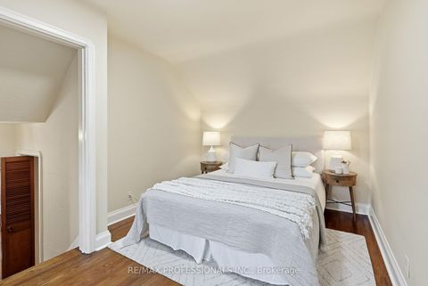 Photo 25 at 1 Bernice Avenue, Queensway, Toronto