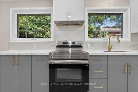 Photo 10 at 16 Earswick Drive, Guildwood, Toronto