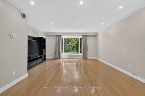 Photo 12 at 16 Earswick Drive, Guildwood, Toronto