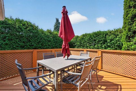 Photo 34 at 16 Earswick Drive, Guildwood, Toronto
