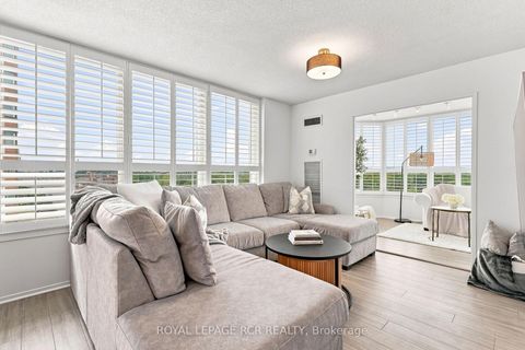 Photo 5 at 1016 - 268 Ridley Boulevard, Nortown, Toronto