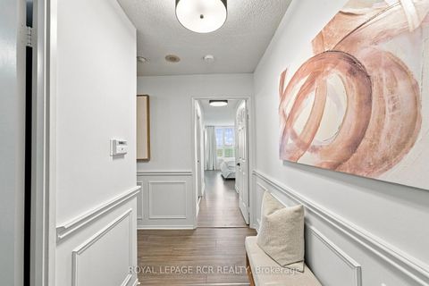 Photo 15 at 1016 - 268 Ridley Boulevard, Nortown, Toronto