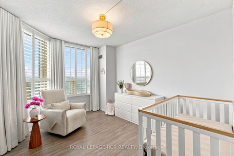 Photo 21 at 1016 - 268 Ridley Boulevard, Nortown, Toronto